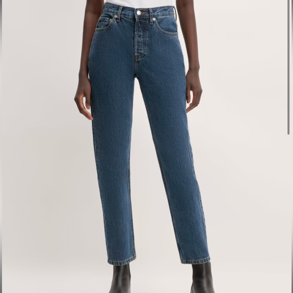 Everlane Jeans The 90’s Cheeky Jean straight leg and high waisted. NWT size 32